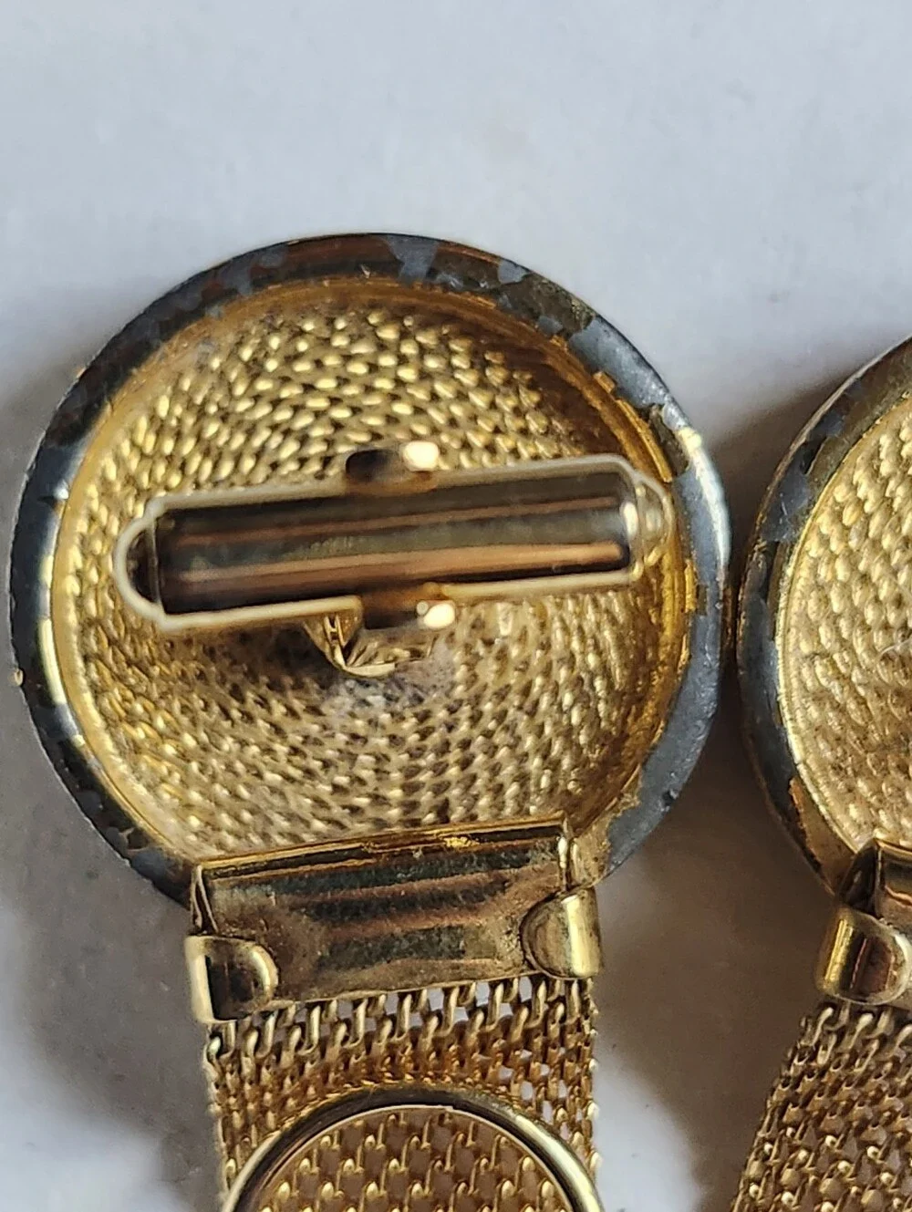 Vtg MCM Zodiac Wrap Around Gold Tone Mesh Cufflinks- Sagittarius